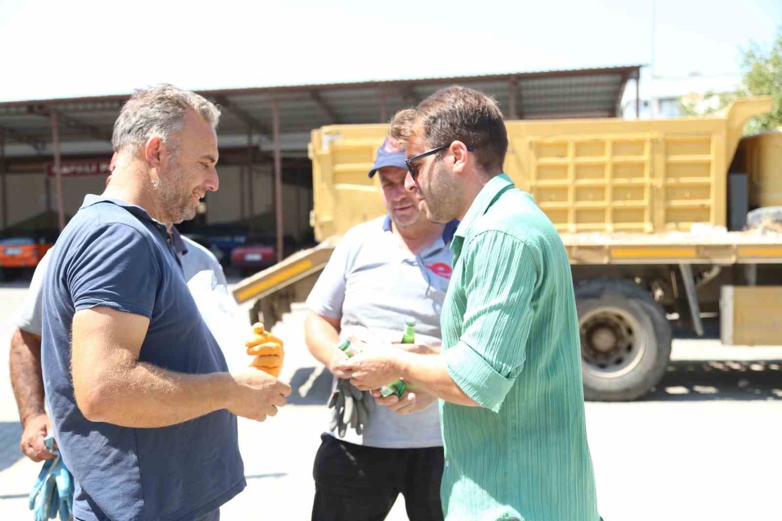 Efeler Belediyesi dış birimde çalışan personelini unutmuyor
