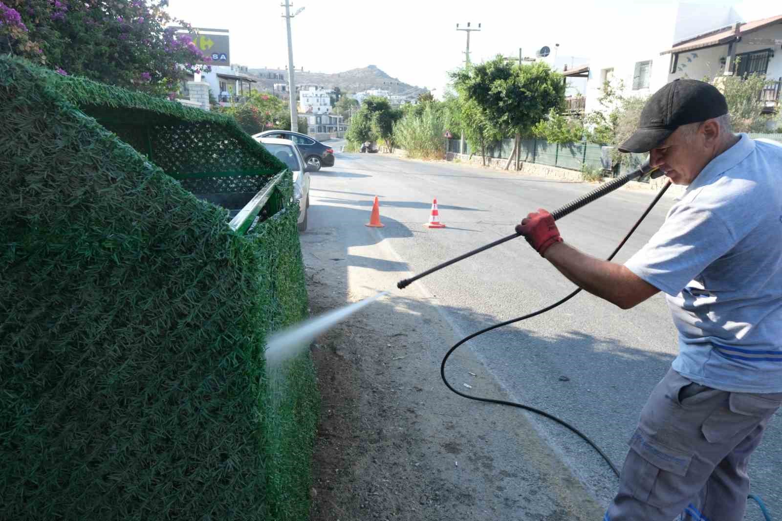 Gümüşlük’te temizlik seferberliği
