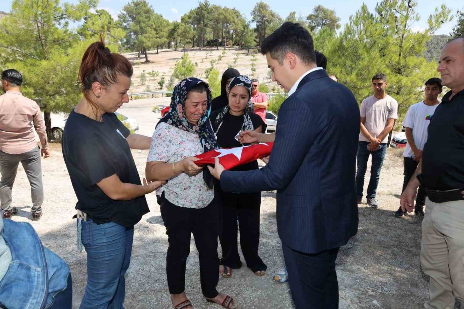 Kıbrıs Gazisi Güden düzenlenen tören ile son yolculuğuna uğurlandı
