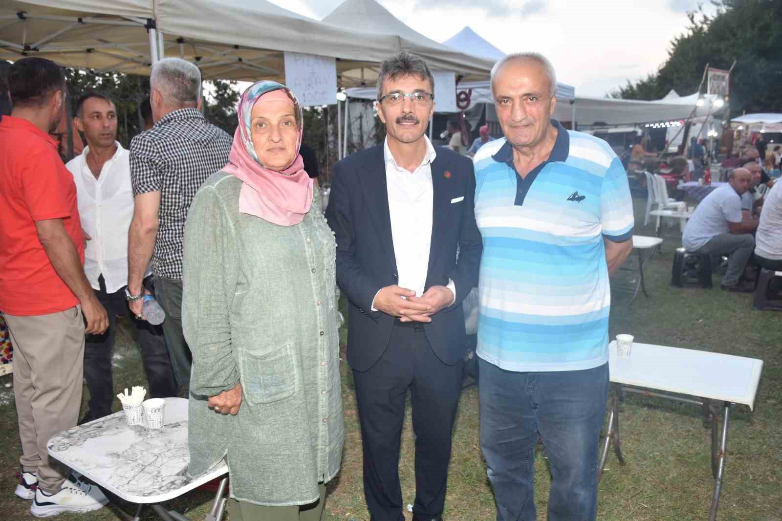 Başkan Dinç 3’üncü Yayla Şenliğinde vatandaşlarla buluştu
