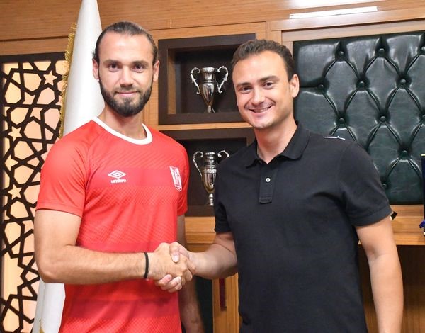 Düzcesporlu Şahin Şafakoğlu, Balıkesirspor’da
