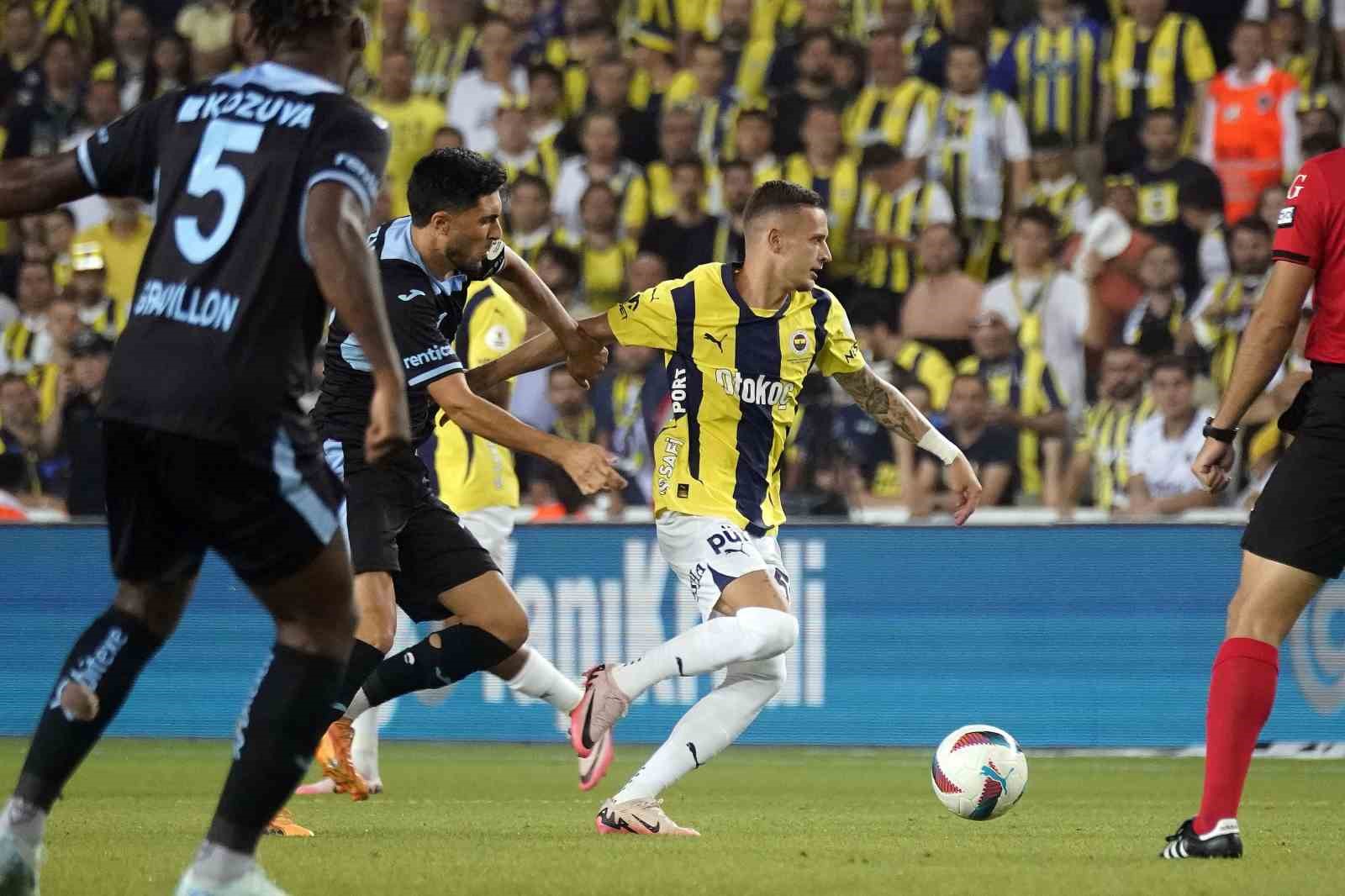 Trendyol Süper Lig: Fenerbahçe: 0 - Adana Demirspor: 0 (Maç devam ediyor)
