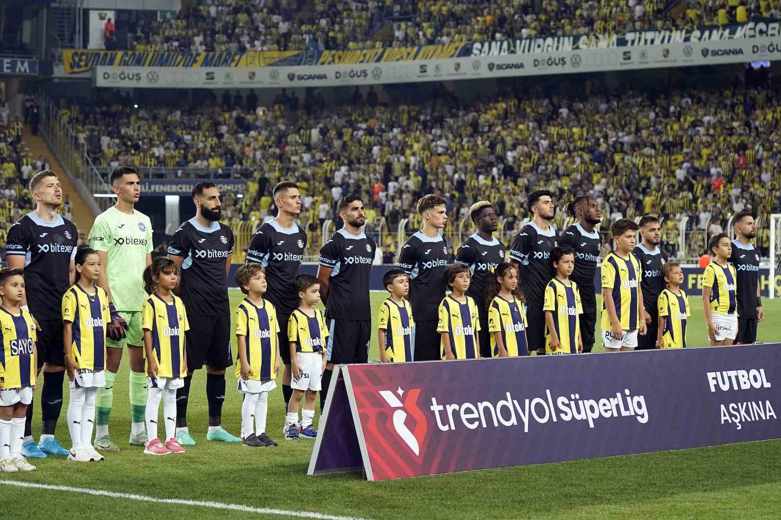 Trendyol Süper Lig: Fenerbahçe: 0 - Adana Demirspor: 0 (Maç devam ediyor)
