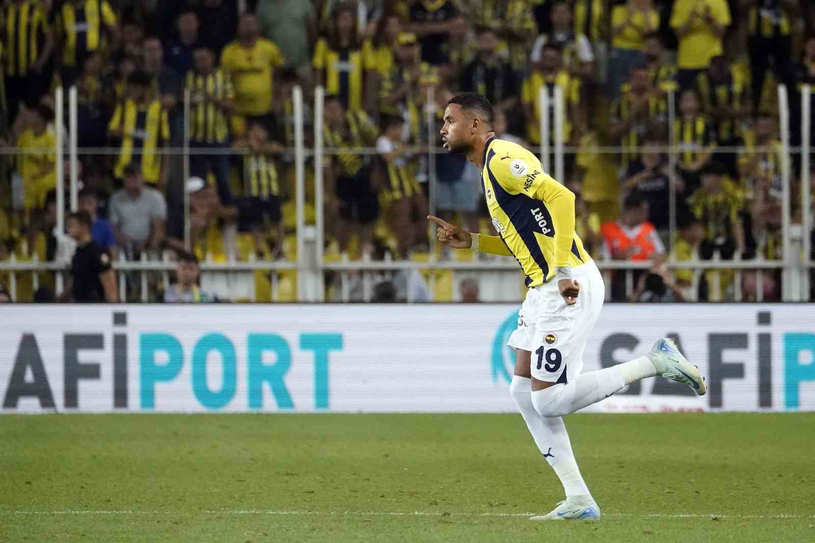 Trendyol Süper Lig: Fenerbahçe: 1 - Adana Demirspor: 0 (Maç sonucu)
