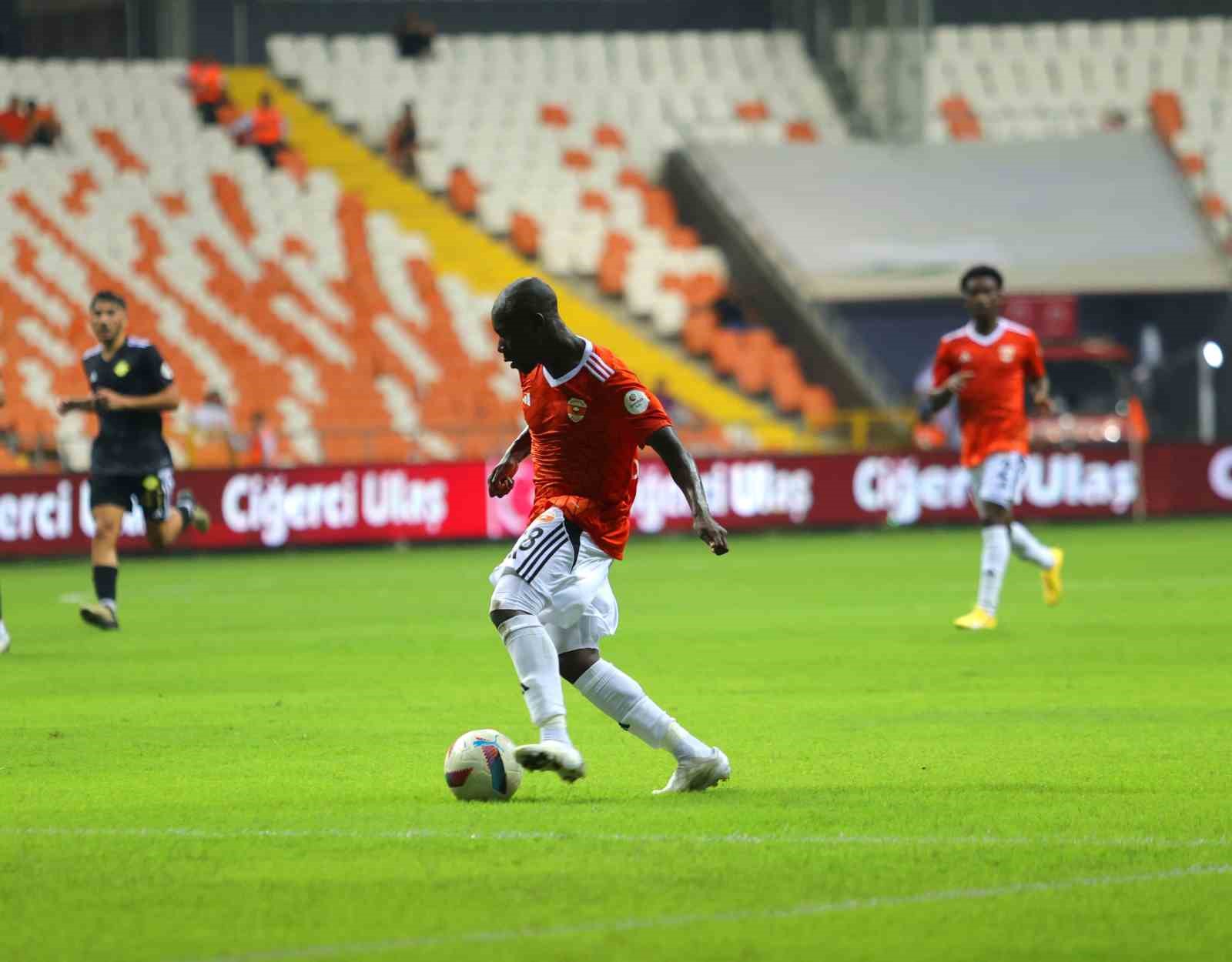 Trendyol 1. Lig: Adanaspor: 2 - Esenler Erokspor: 1
