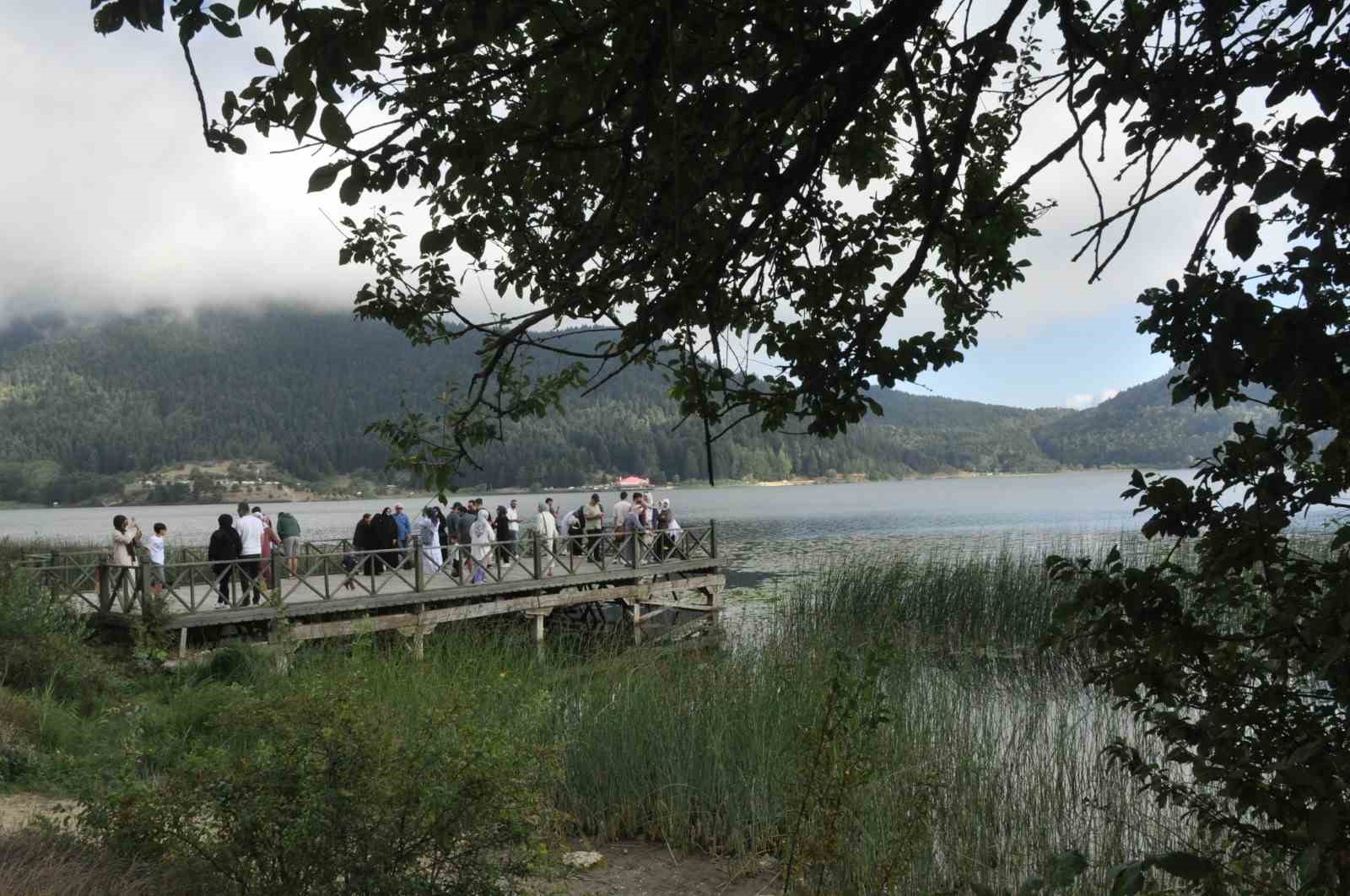 Bolu’nun doğa harikasında tatilci yoğunluğu
