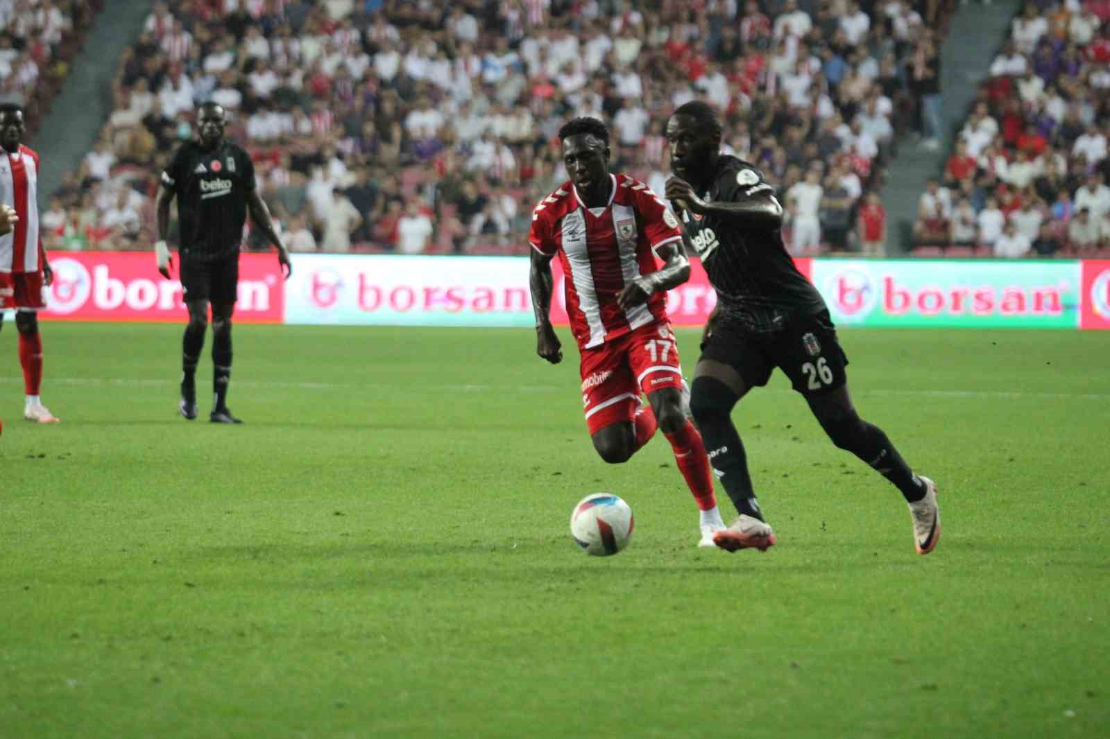 Trendyol Süper Lig: Samsunspor: 0 - Beşiktaş: 0 (Maç devam ediyor)
