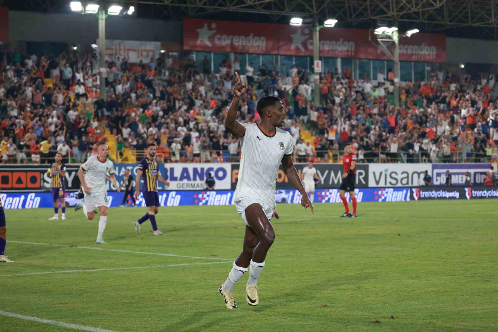 Trendyol Süper Lig: Corendon Alanyaspor: 1 - Eyüpspor: 1 (Maç sonucu)
