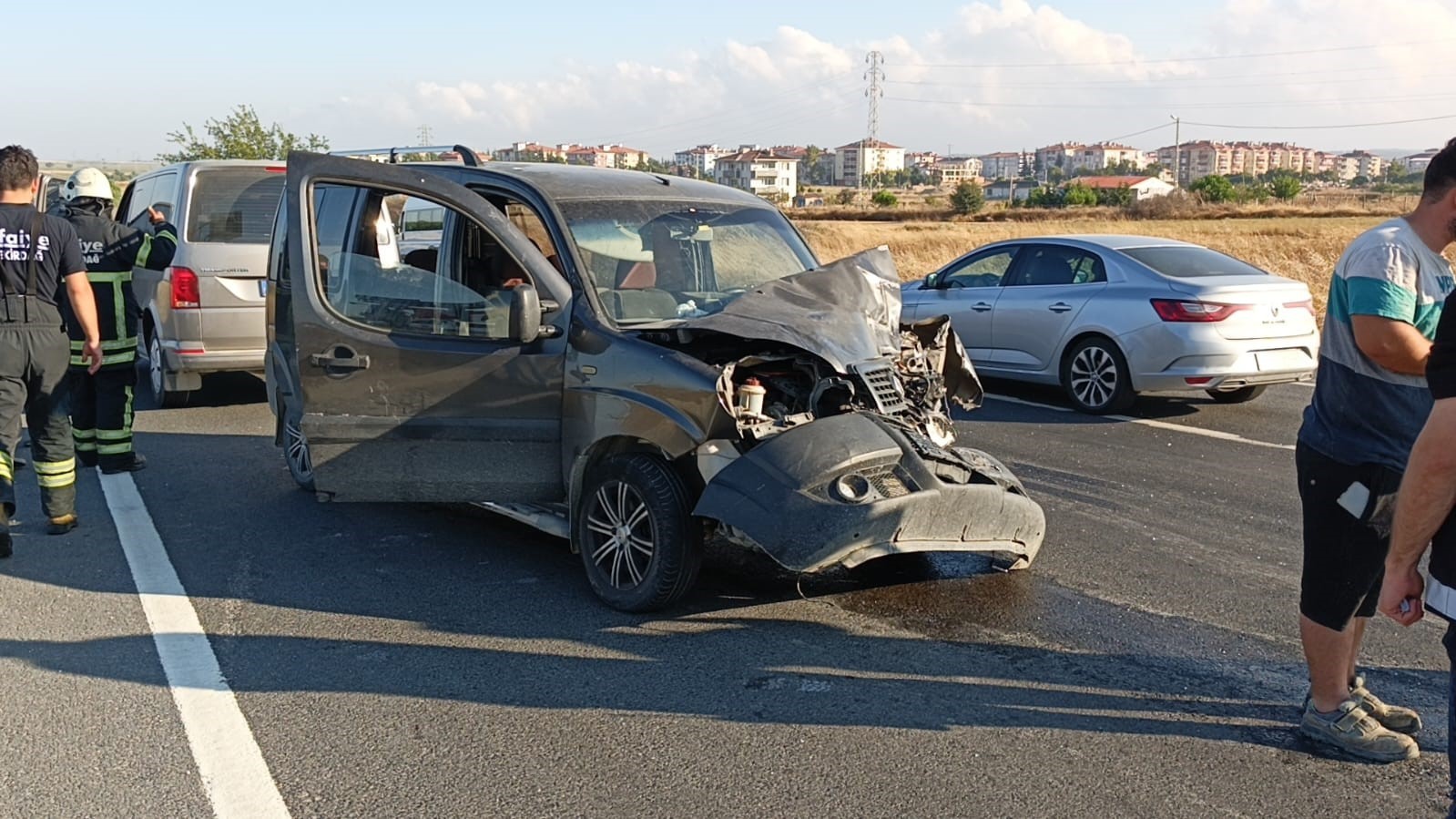 Tekirdağ’da işçi servisi kazası: 11 yaralı
