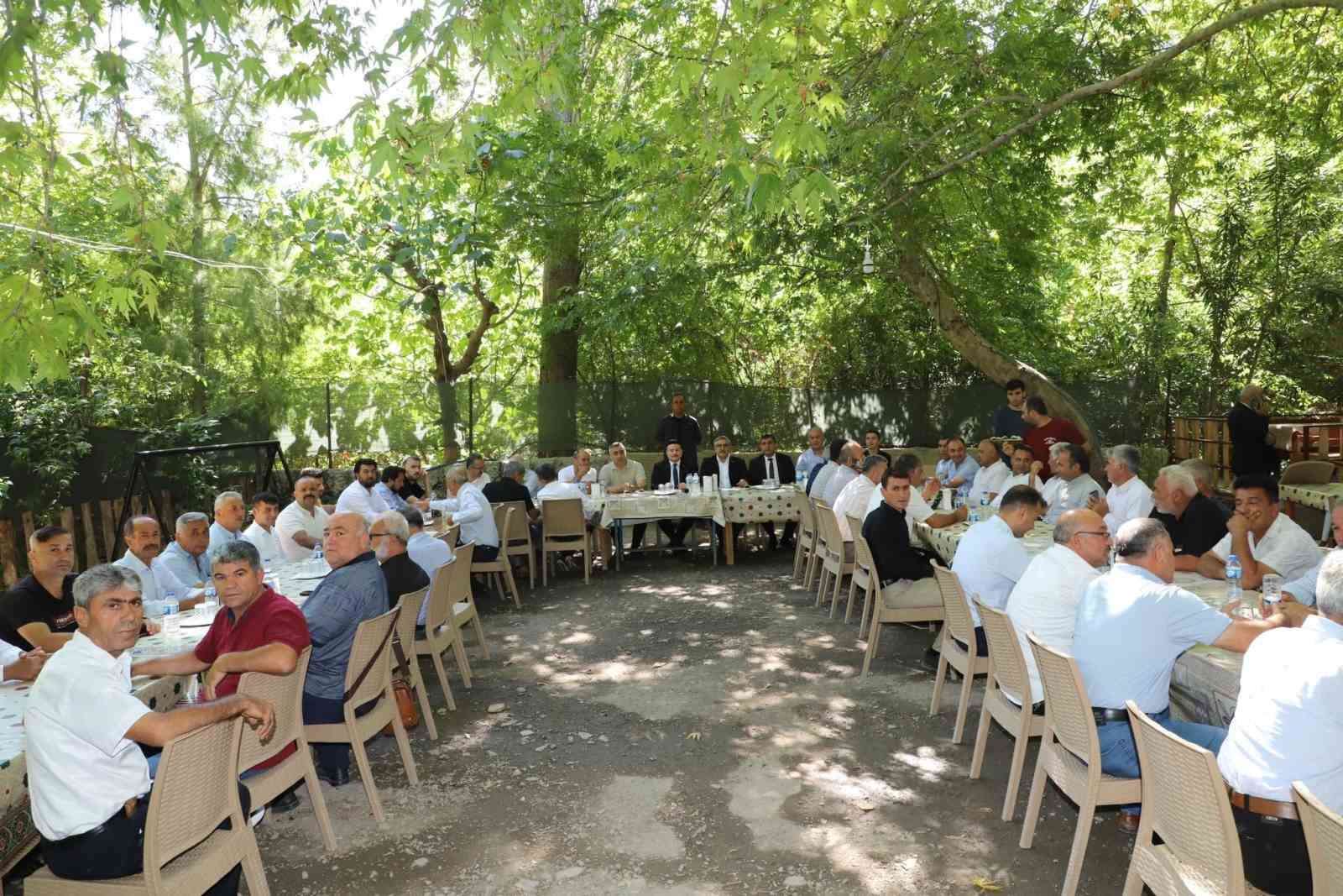 Hassa’da istişare toplantısı gerçekleştirildi
