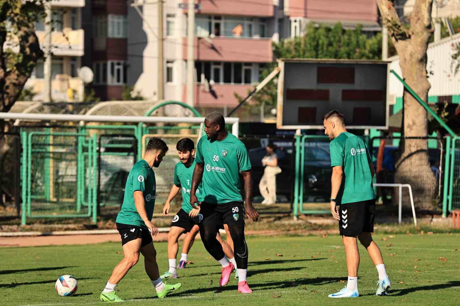 Kocaelispor, Pendikspor maçı hazırlıklarına başladı
