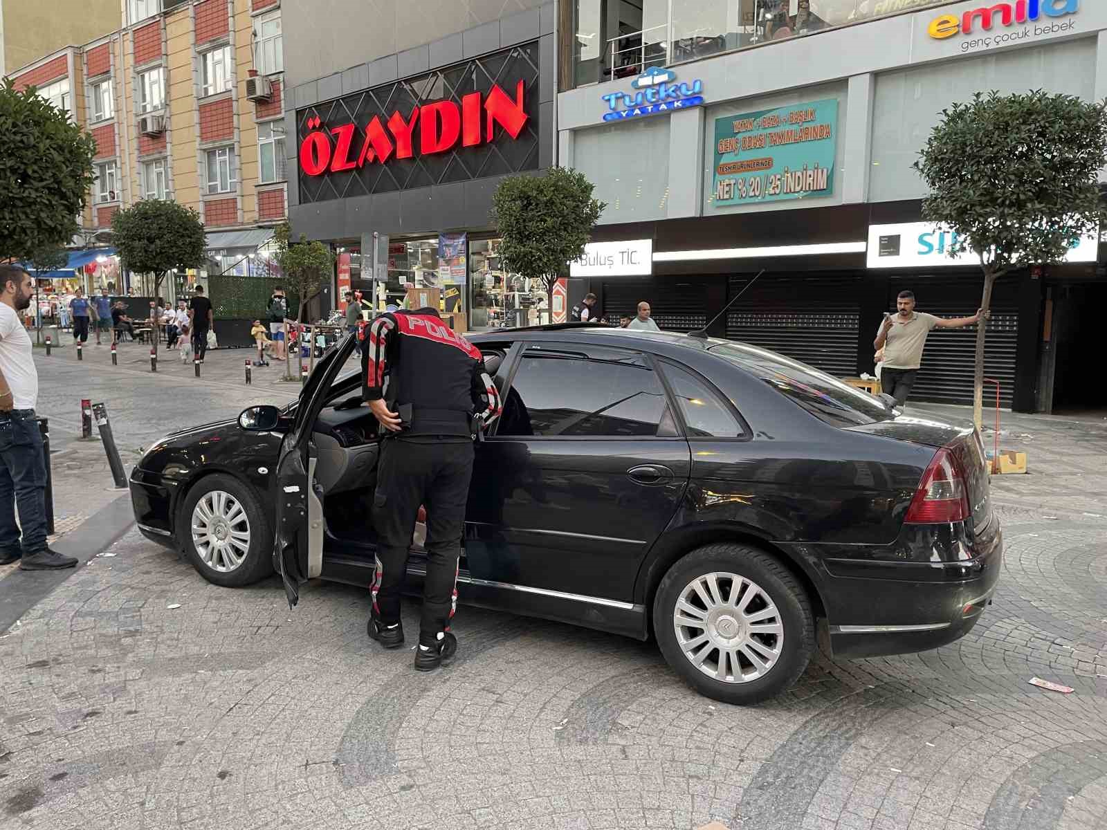 Bağcılar’da narkotik denetimi
