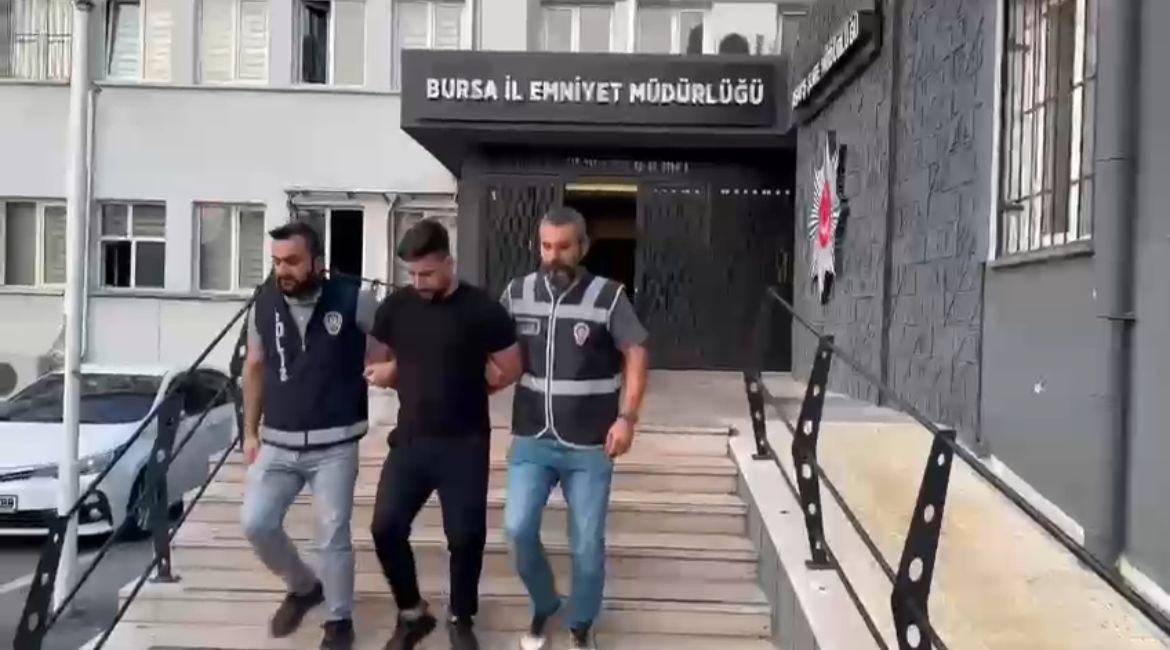 ’Kasten öldürme’ suçuyla aranan şahıs özel harekat baskınıyla yakalandı, 