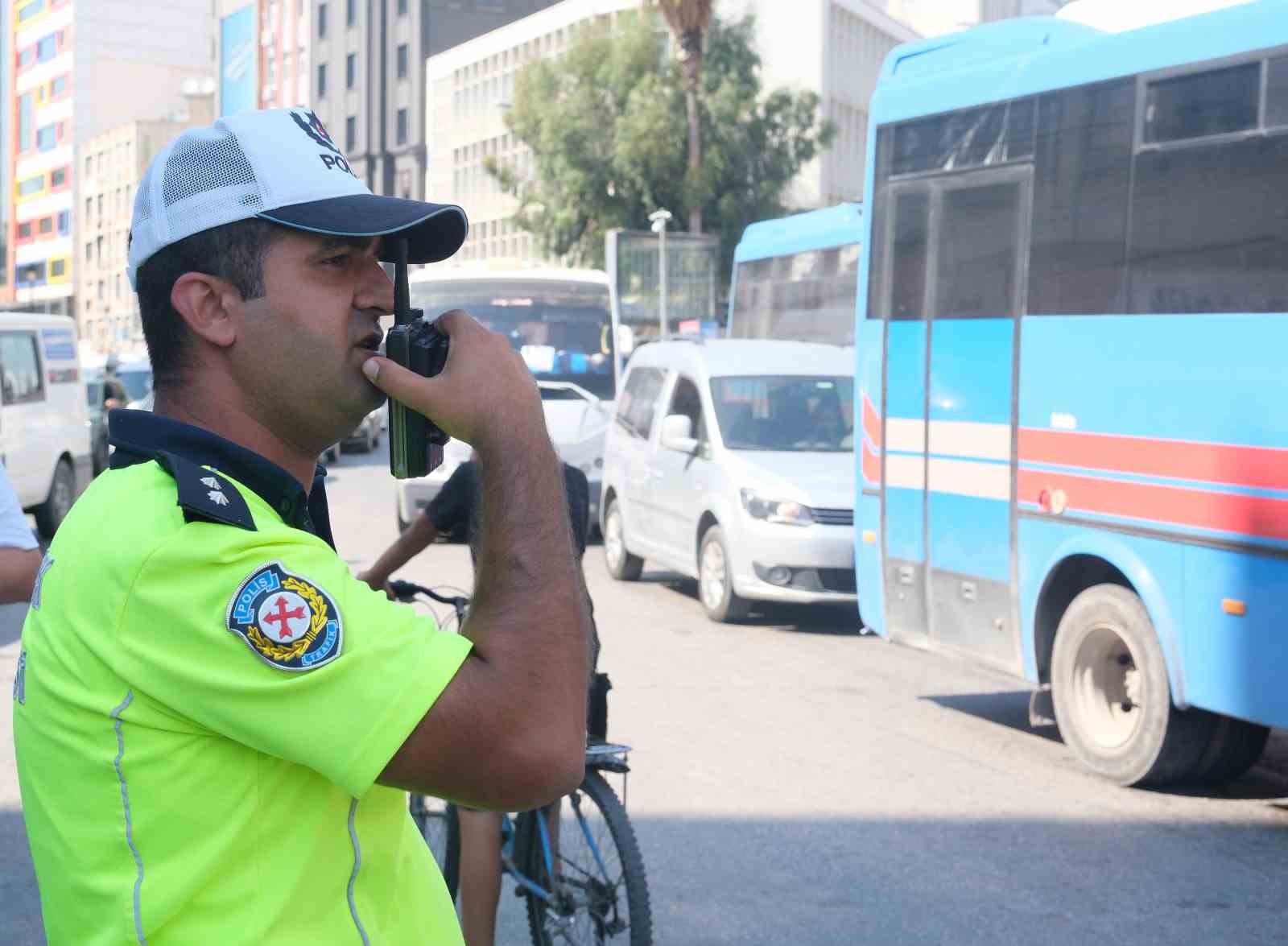 Adana’da dron destekli trafik denetiminde 324 araca cezai işlem uygulandı
