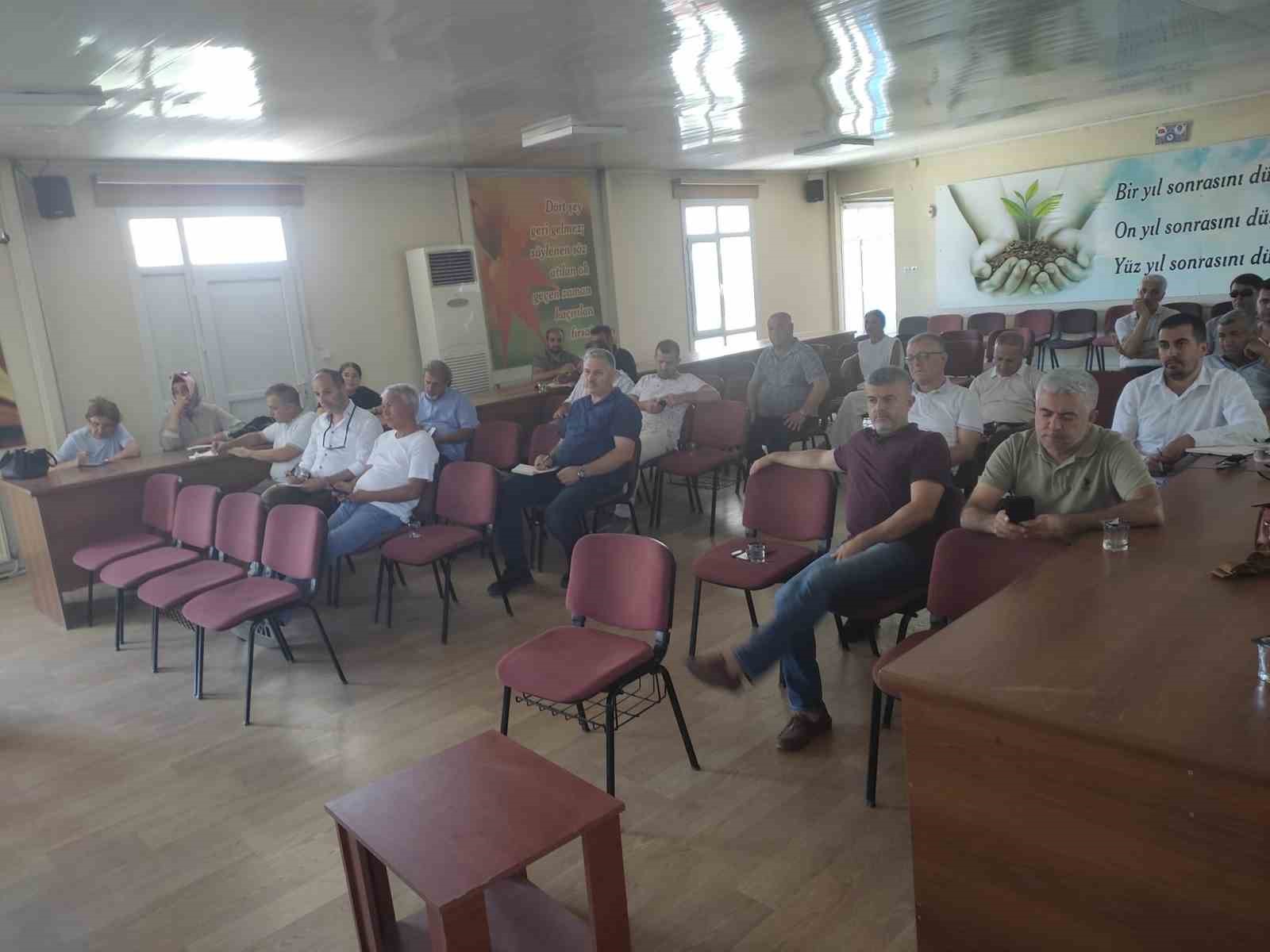 Sarıgöl’de yeni eğitim öğretim yılına hazırlık toplantısı yapıldı
