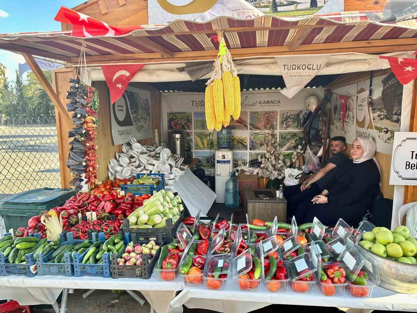 Türkoğlu’nun kültürel zenginlikleri fuarda tanıtıldı
