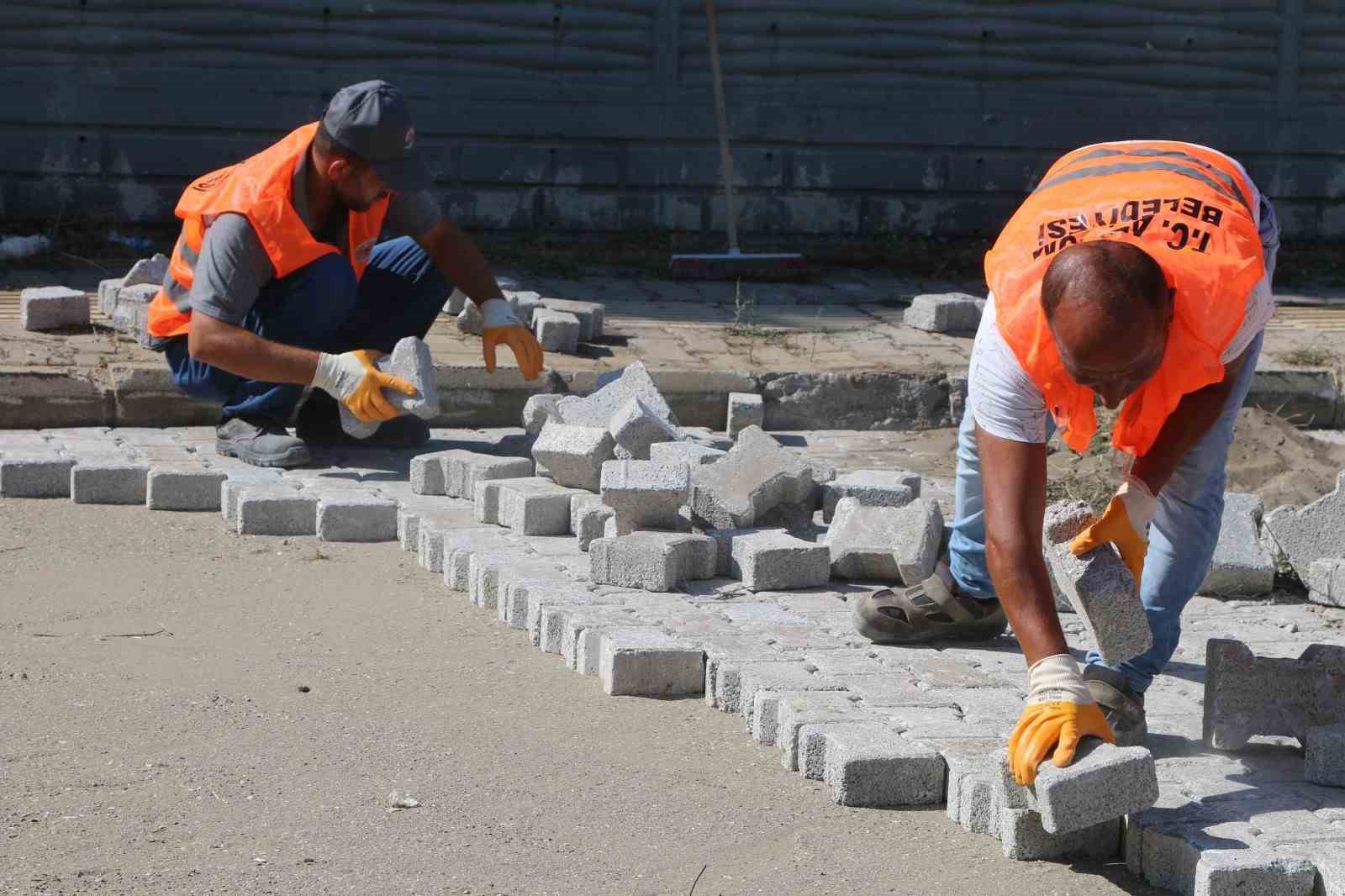 Atakum’da yol çalışmaları devam ediyor
