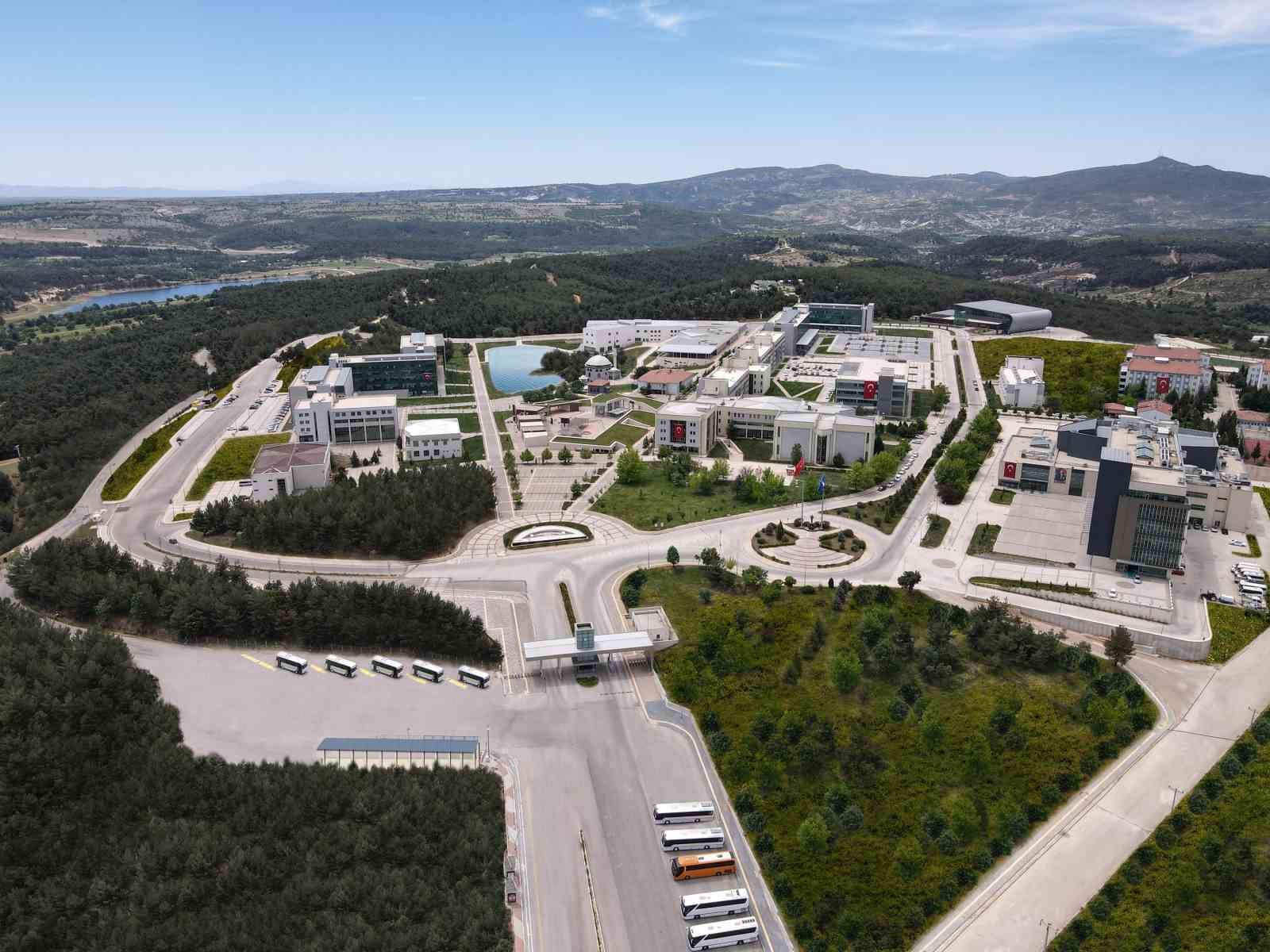 Uşak Üniversitesi 2024 YKS yerleştirme sonuçlarına göre yüzde 100 doluluğa ulaştı.
