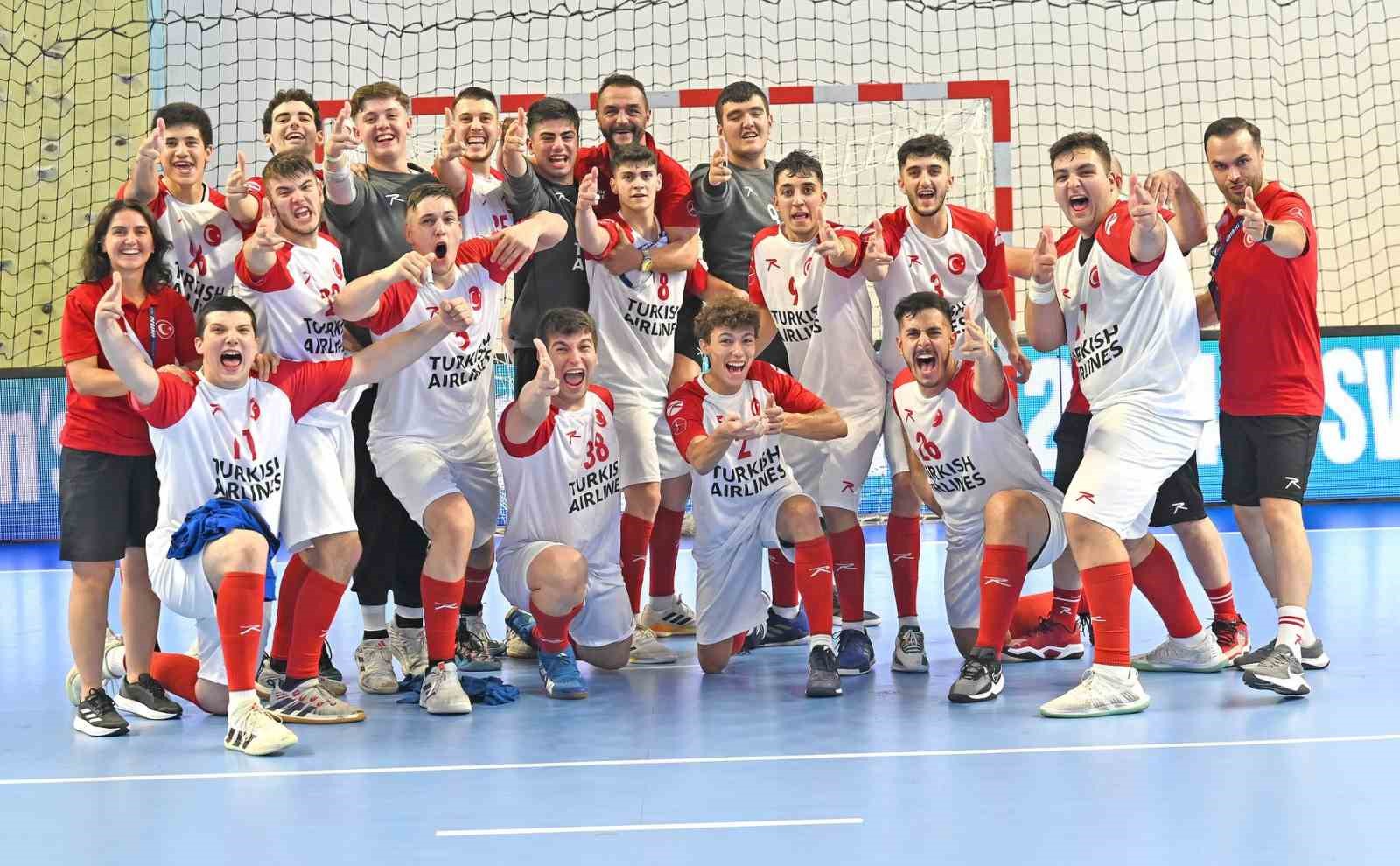 U18 Erkek Hentbol Milli Takımı, Estonya’yı yendi
