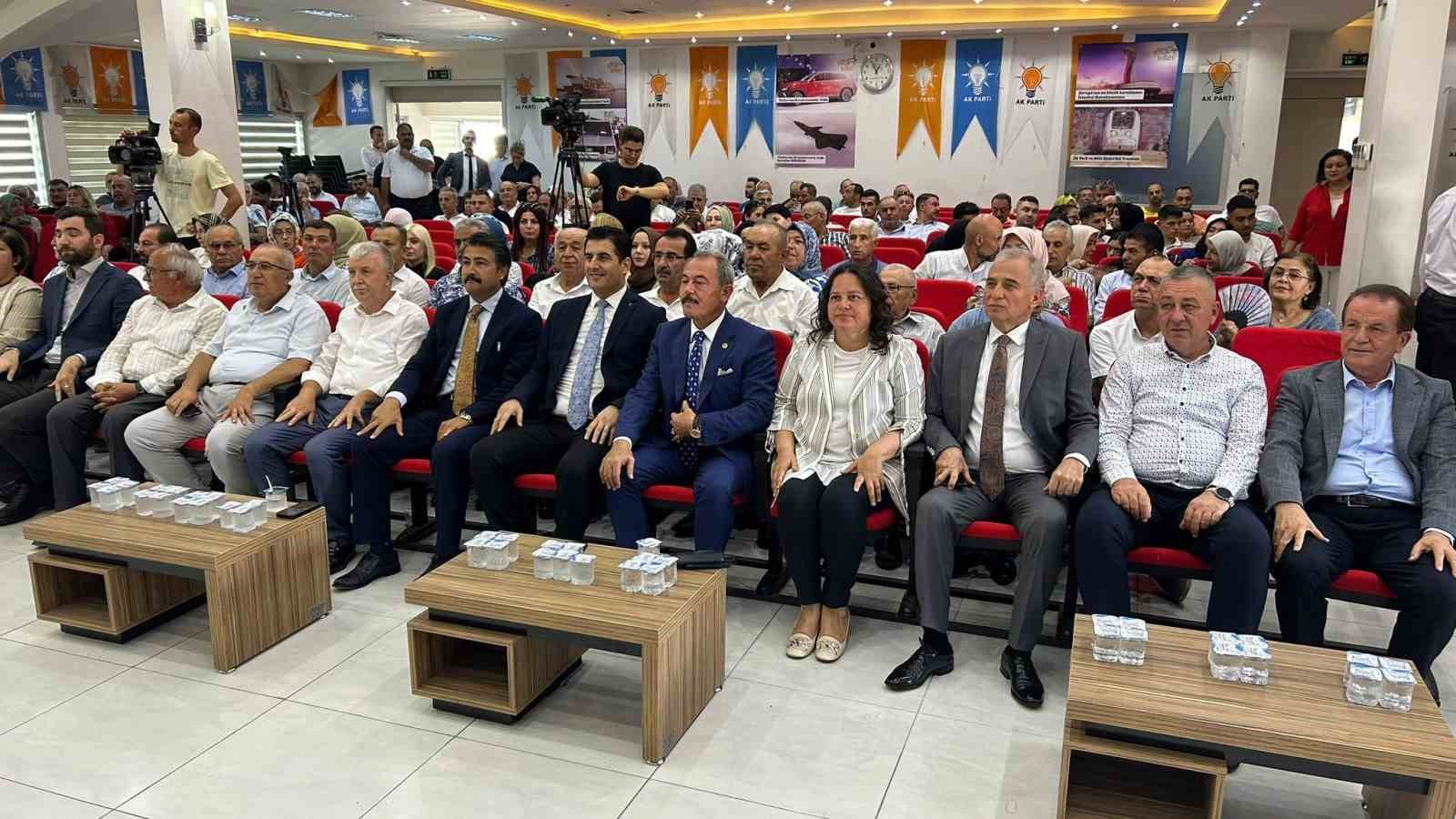 Denizli AK Parti’de 23. yaş coşkusu yaşandı
