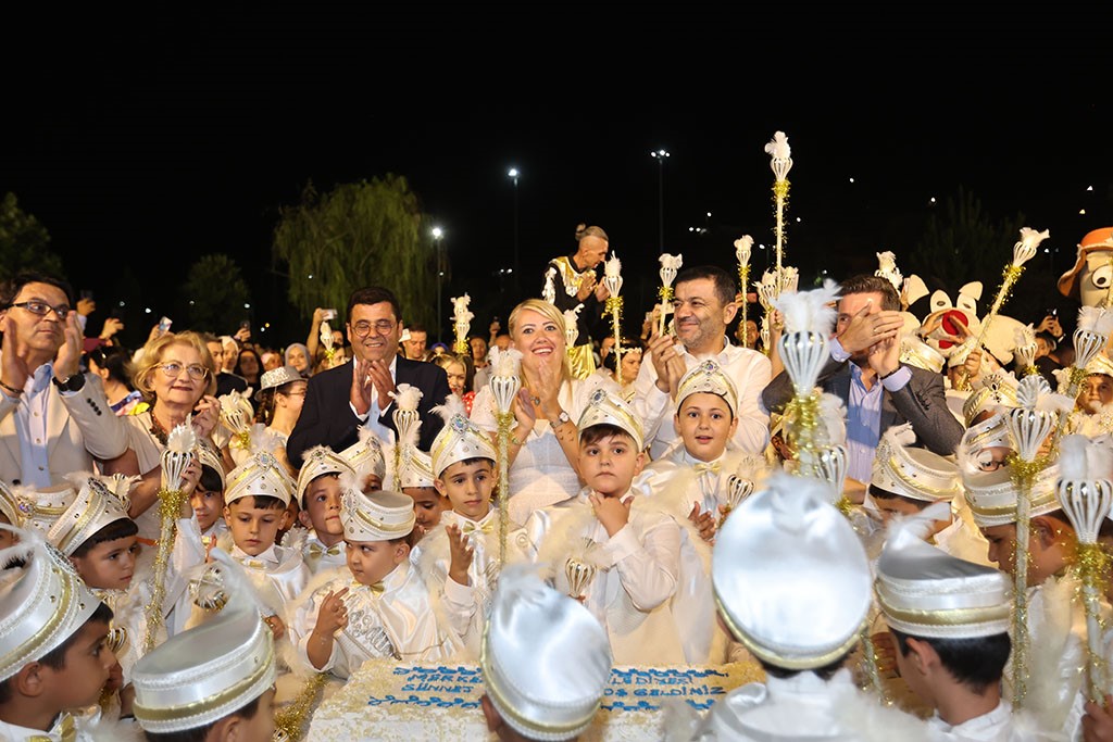 Merkezefendi Belediyesi çocukların yüzünü güldürdü
