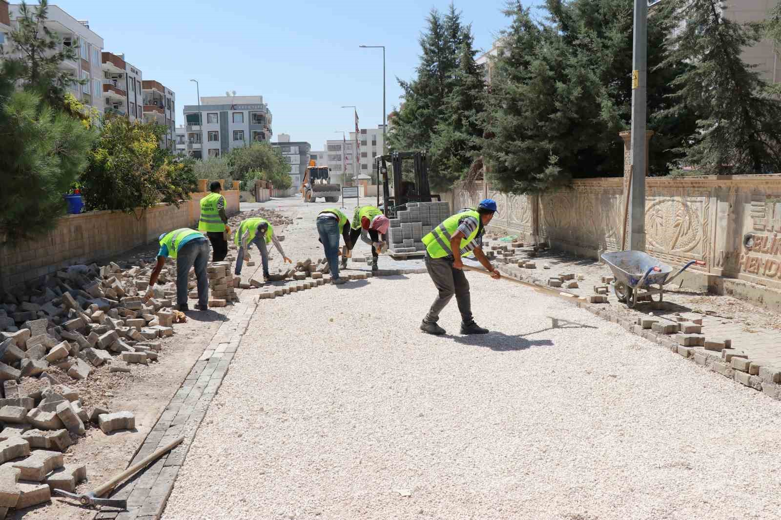 Haliliye Belediyesi üstyapı hizmetleriyle konforu artırıyor
