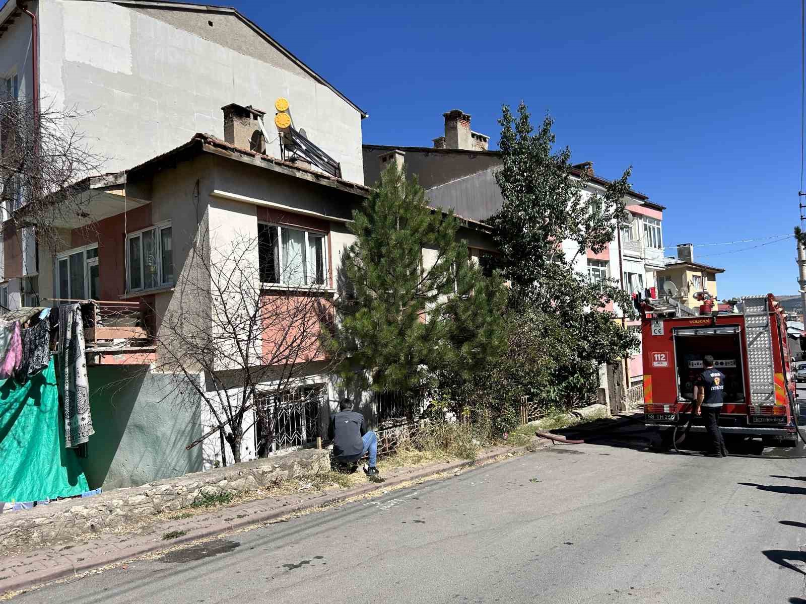 15 yaşındaki çocuk canını hiçe sayıp Alzheimer hastası kadını kurtardı
