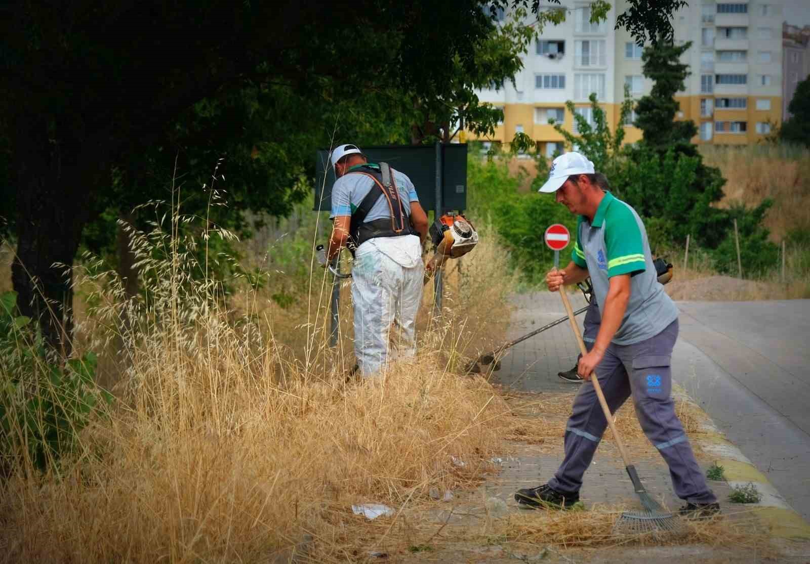 Altıeylül Belediyesi saha çalışmalarına hız verdi
