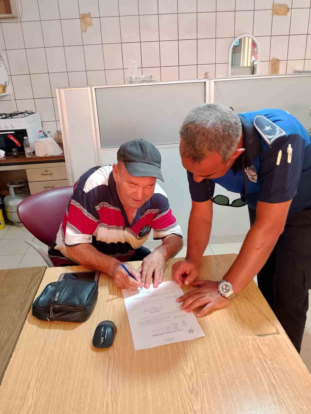 Kaybolan para dolu çanta zabıta ekipleri tarafından bulundu
