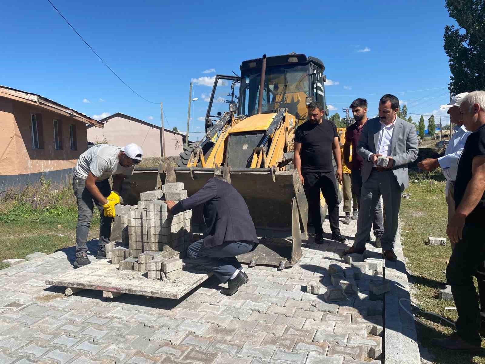 Kaymakam Akköz, köy ziyaretlerini sürdürüyor
