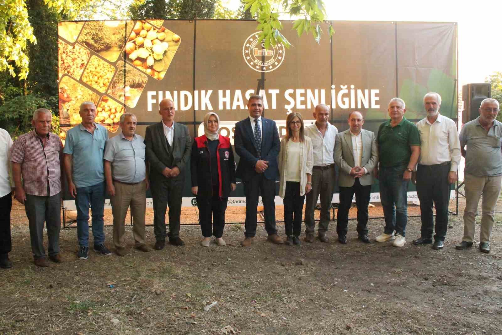 Yörük köyünde yapılan fındık hasat şenliği ile başladı
