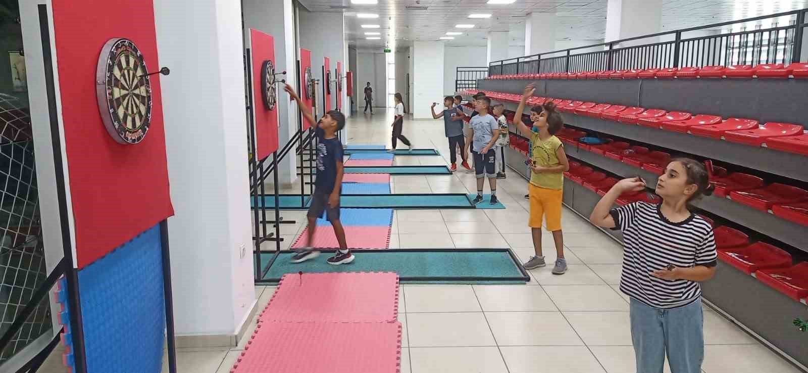 Bozüyük’te dart sporuna ilgi artıyor
