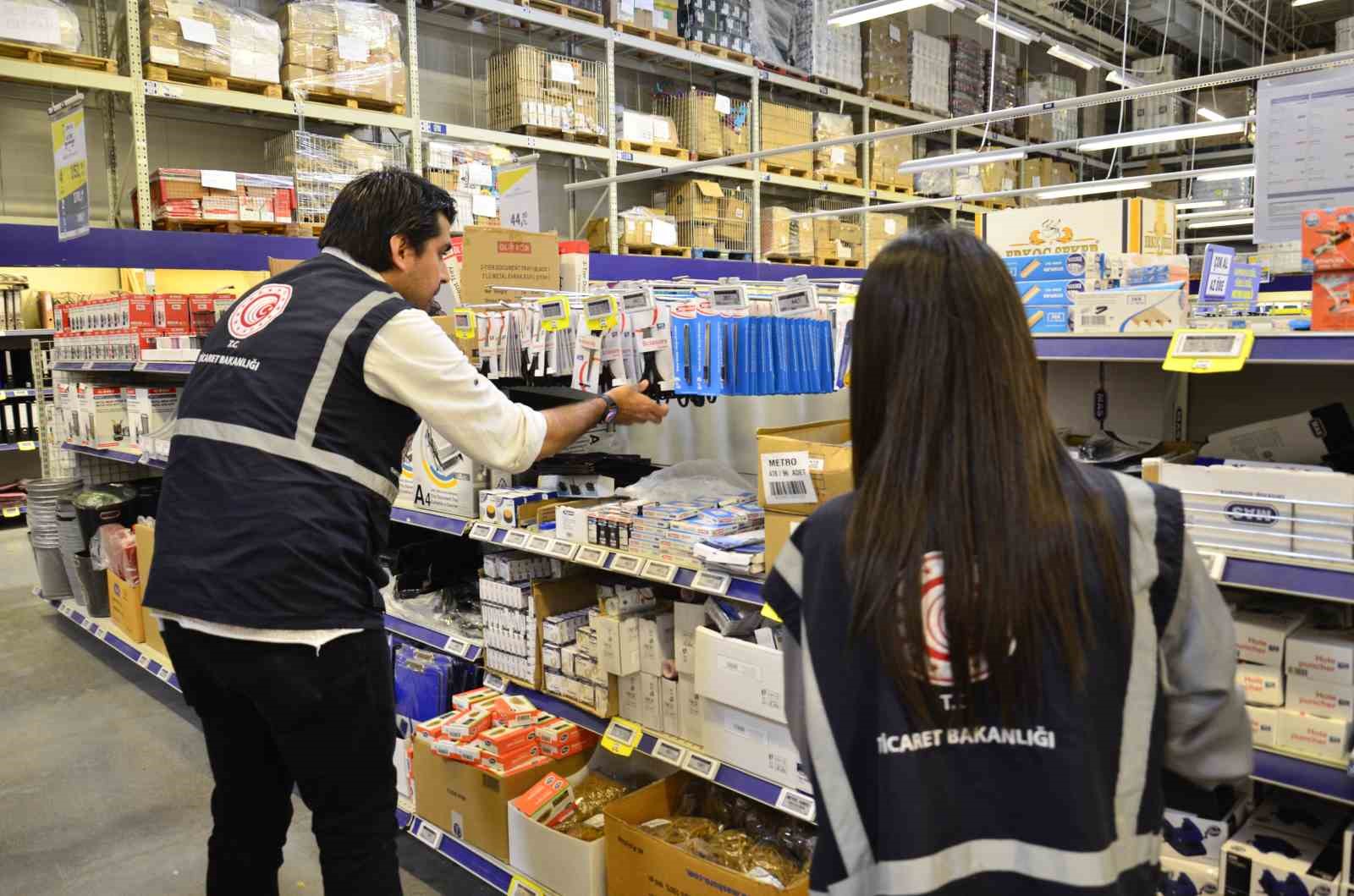 Mersin’de yeni eğitim öğretim yılı öncesi kırtasiyede fahiş fiyat denetimi yapıldı
