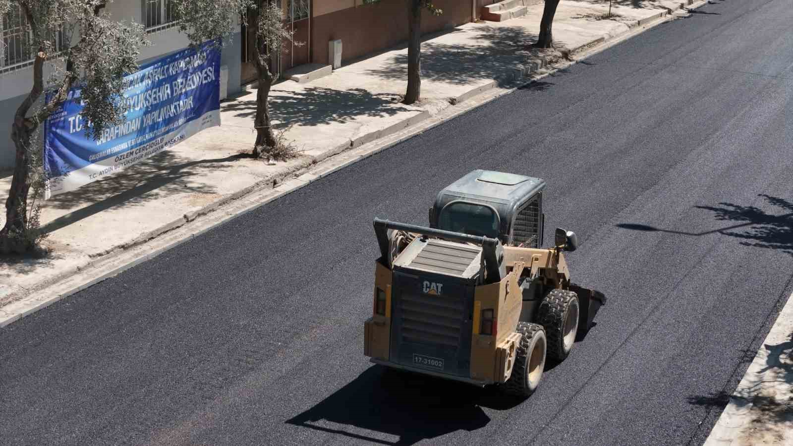 Başkan Çerçioğlu’ndan Buharkent’te yol hamlesi
