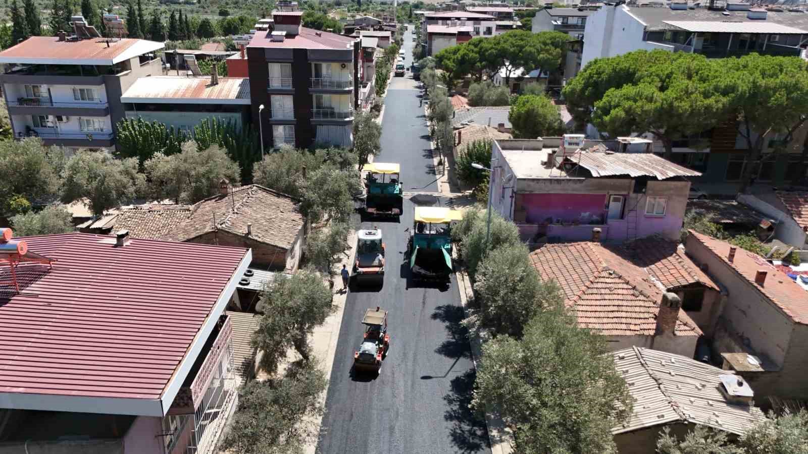 Başkan Çerçioğlu’ndan Buharkent’te yol hamlesi
