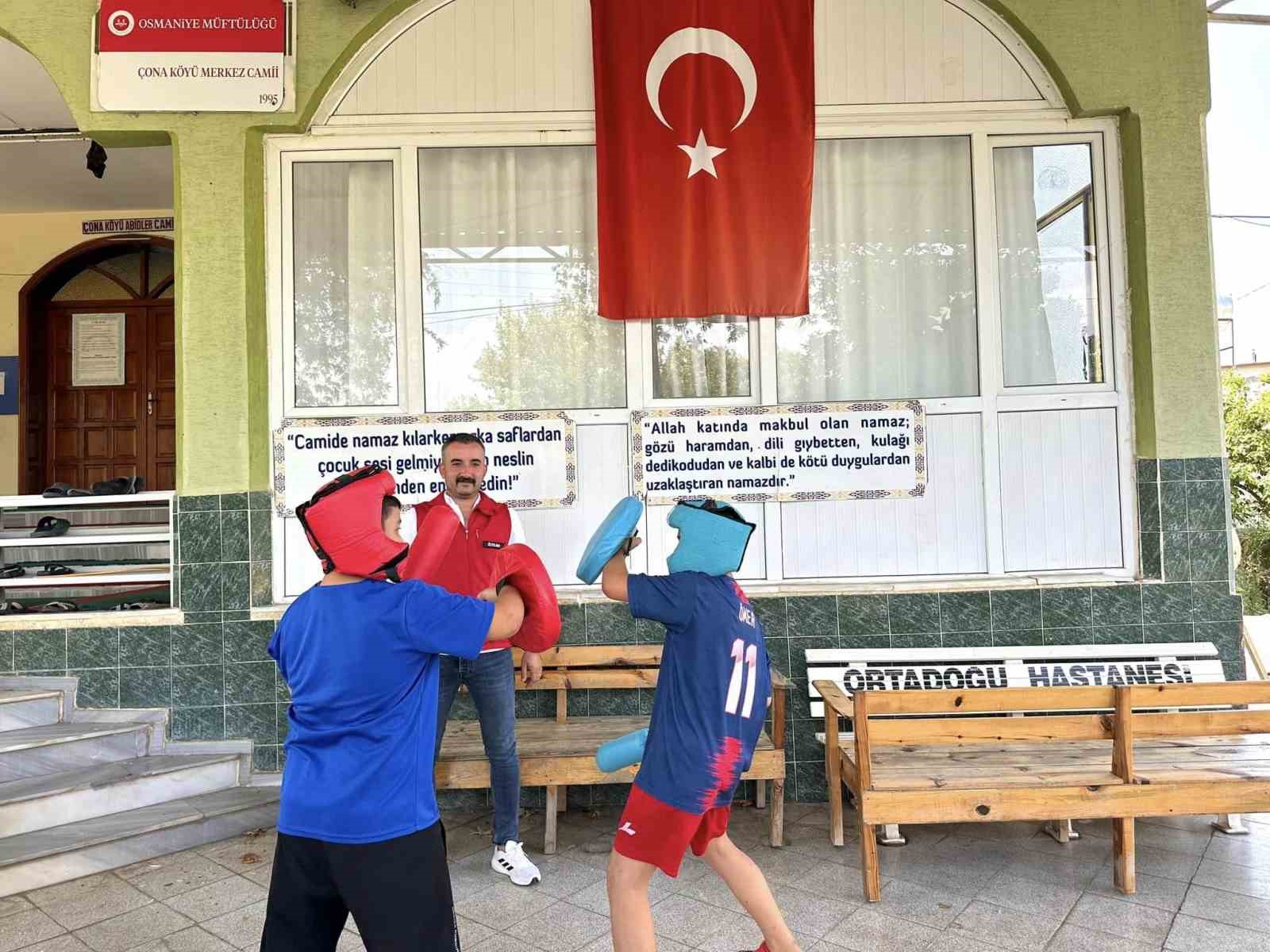 Osmaniye’de Gençlik Merkezi, çocukların yüzünü güldürüyor
