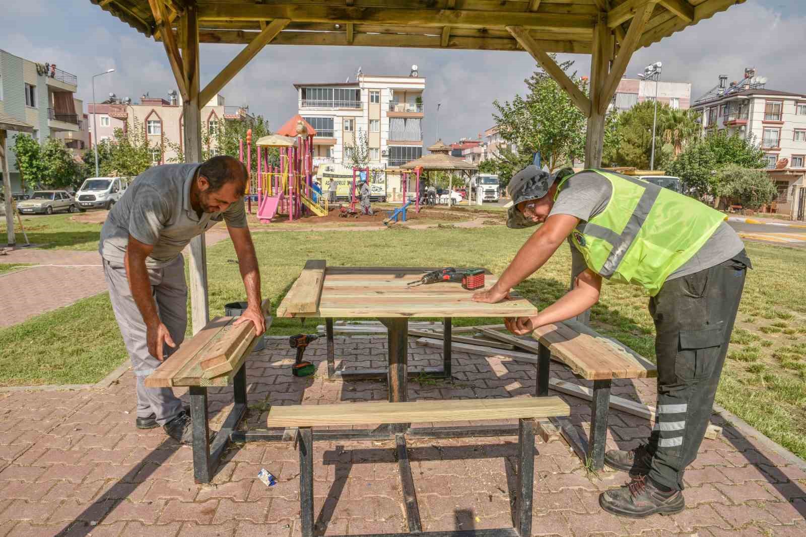 Yenilenen parka ilk ağaç fidanı Kocagöz’den
