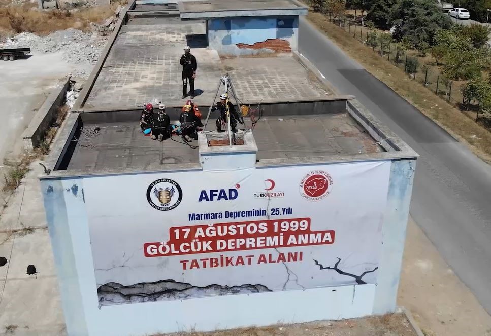 Marmara Depreminin 25’inci yılında Silivri’de geniş çaplı deprem tatbikatı
