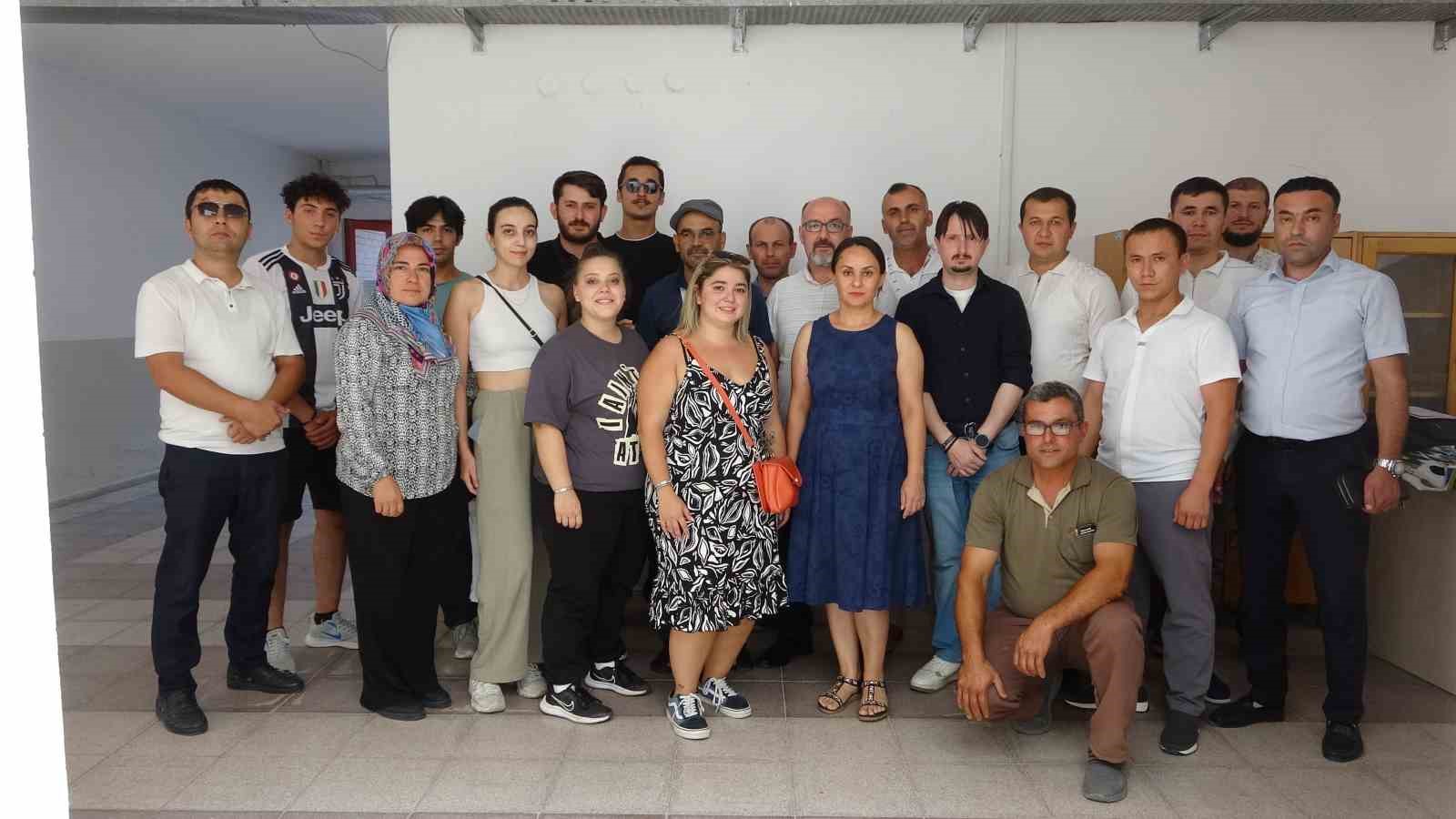 Sülük tedavisi eğitimine yurt dışından yoğun ilgi
