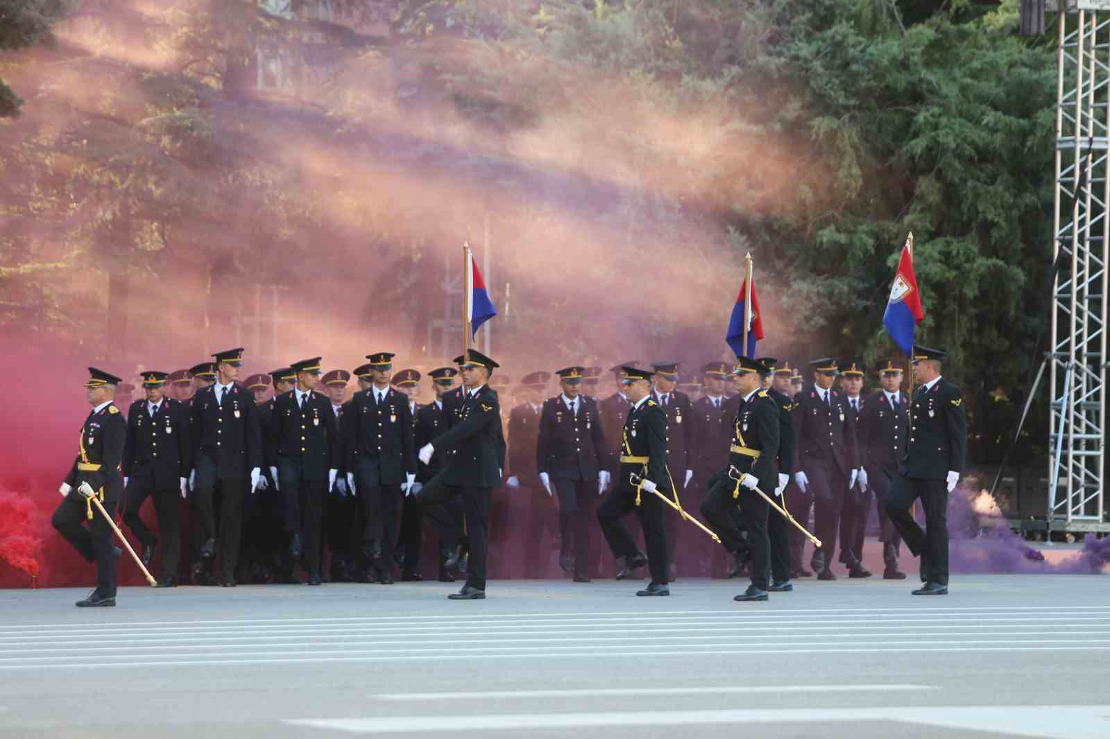 Işıklar Jandarma Meslek Yüksekokulu mezunlarını verdi
