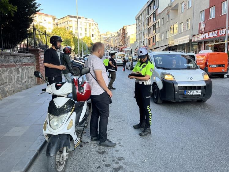 Esenyurt’ta silah ticaretinden kesinleşmiş hapis cezasıyla aranan şahıs yakalandı
