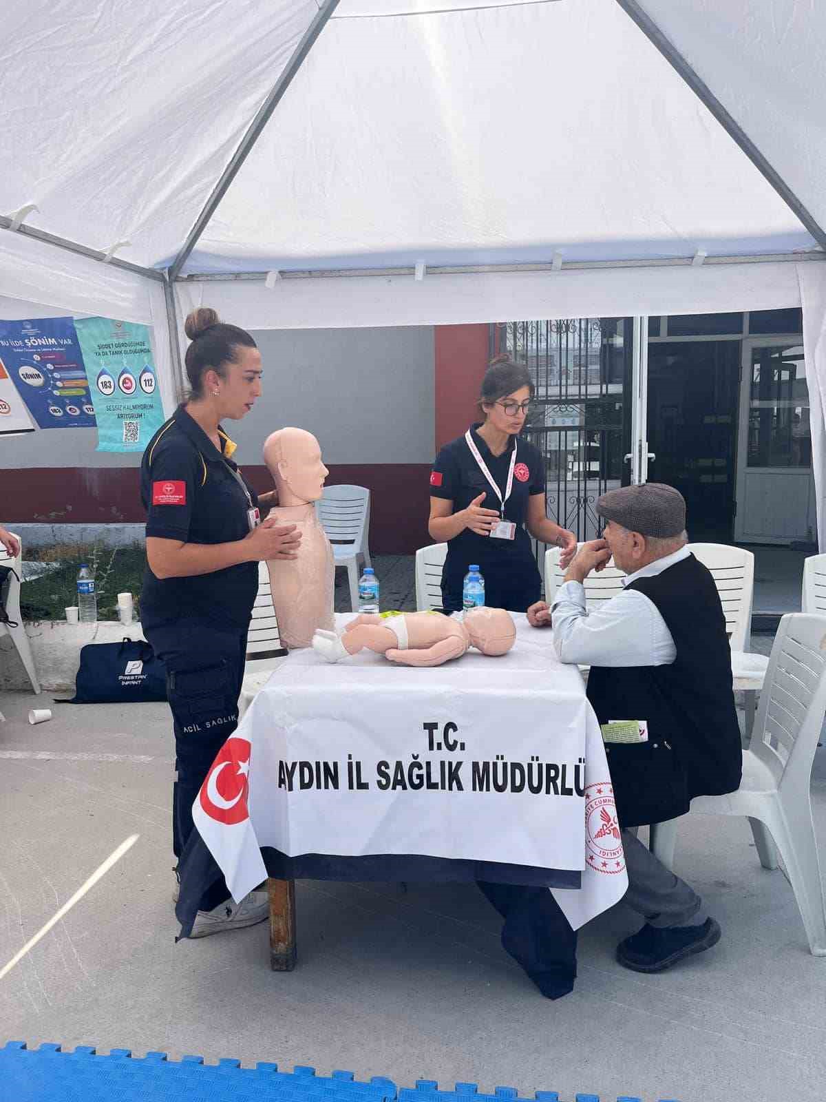 Kirazlı halkı, ilk yardım ve sağlık konularında bilgilendirildi.
