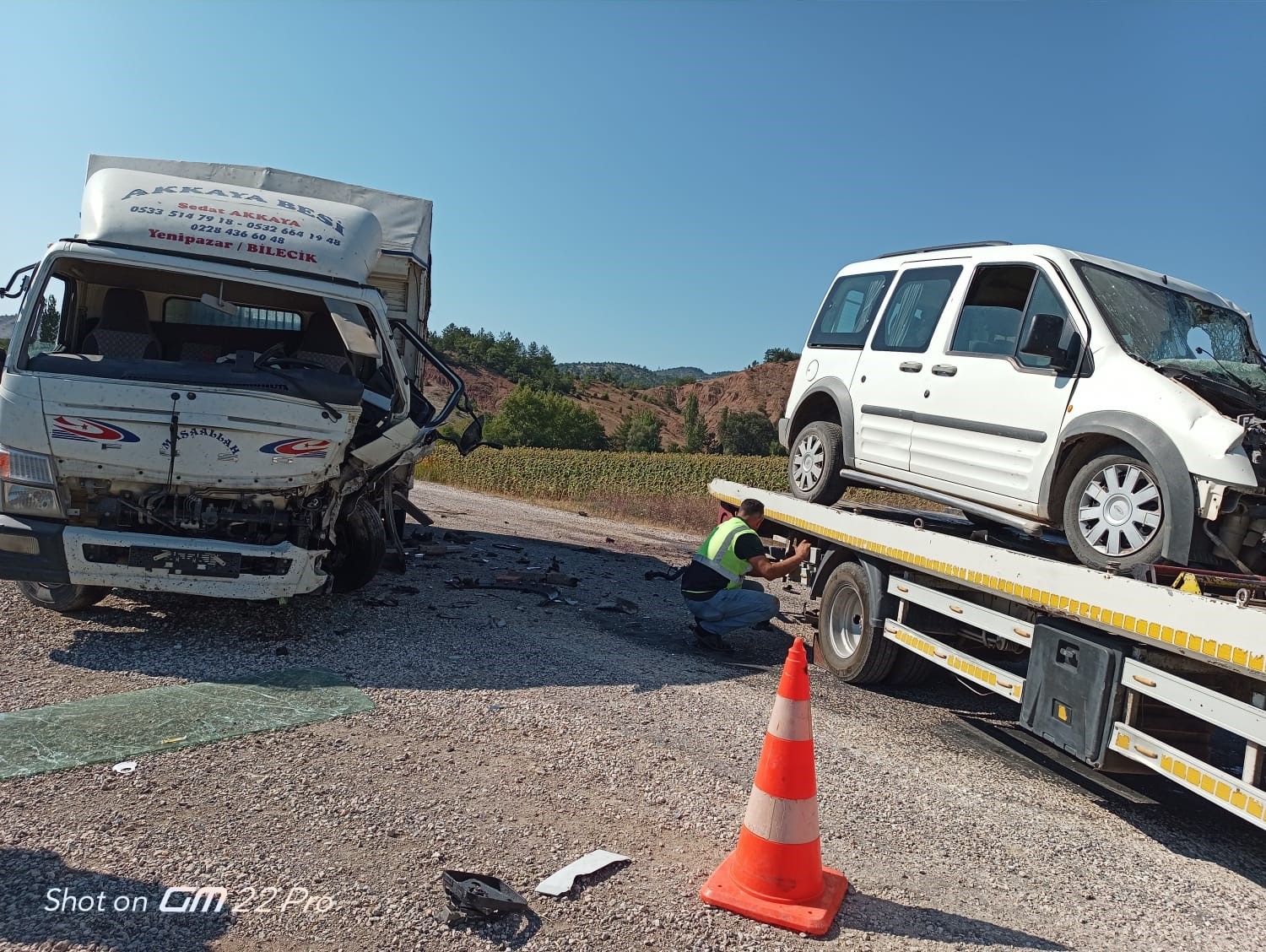 Bilecik’te trafik kazası, 2 sürücü de yaralandı
