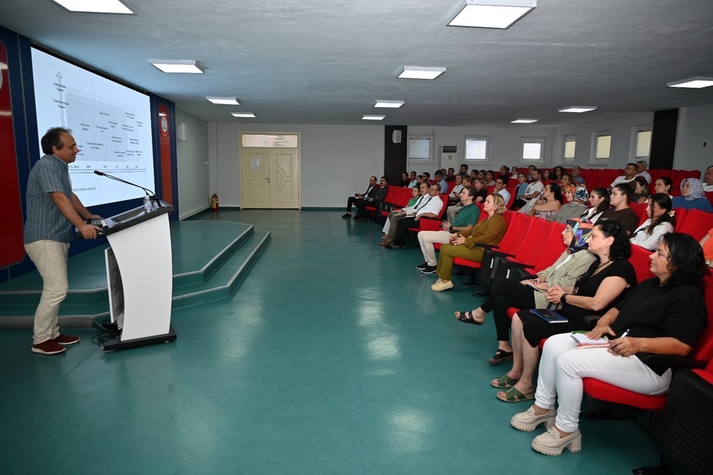 BEUN’da Kalite Yönetim Sistemi temel eğitimi verildi
