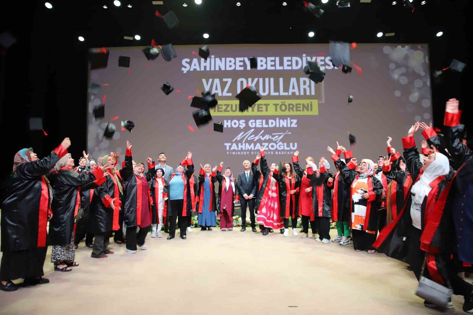 Şahinbey’de yaz okulu mezuniyet töreni düzenlendi
