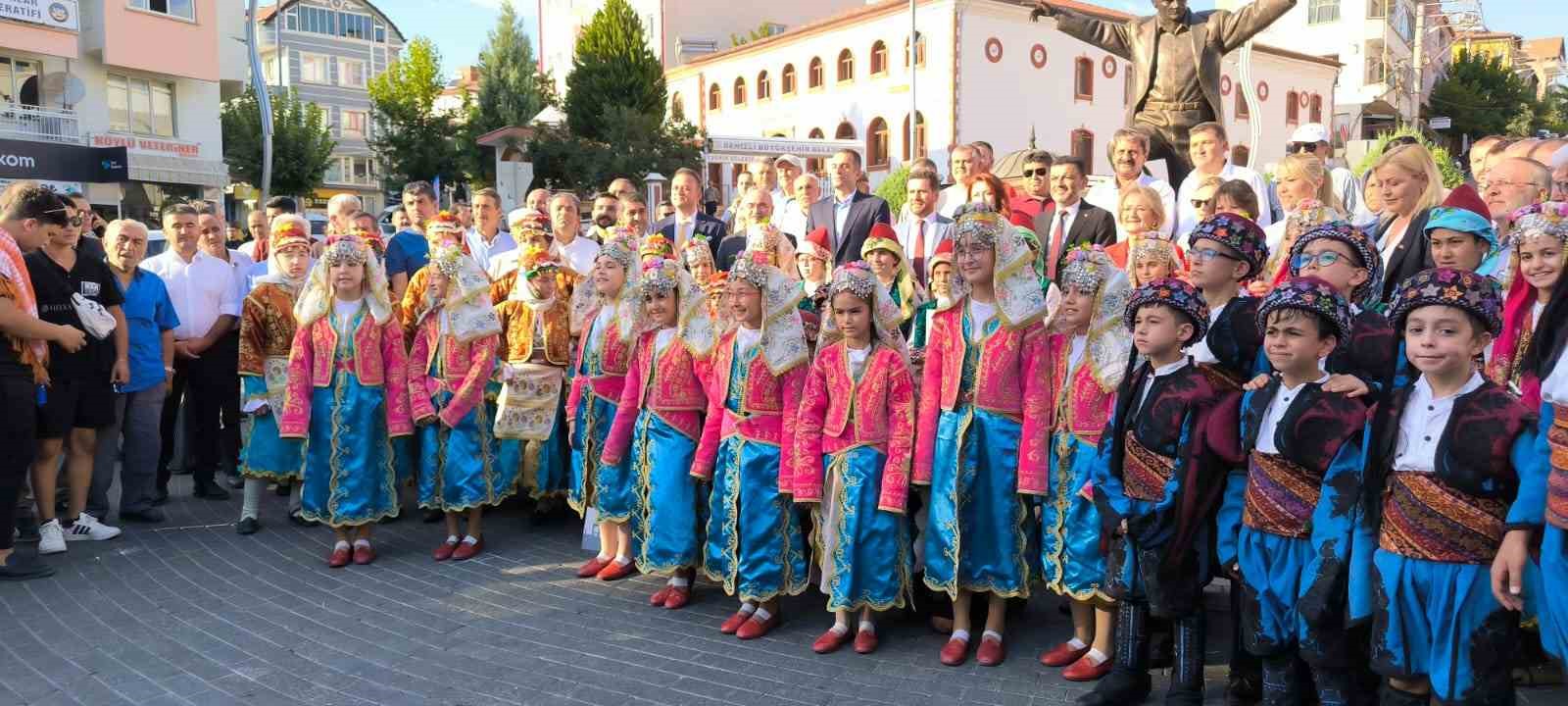 Tavas Zeybeğini dünyaya tanıtacak festival başladı
