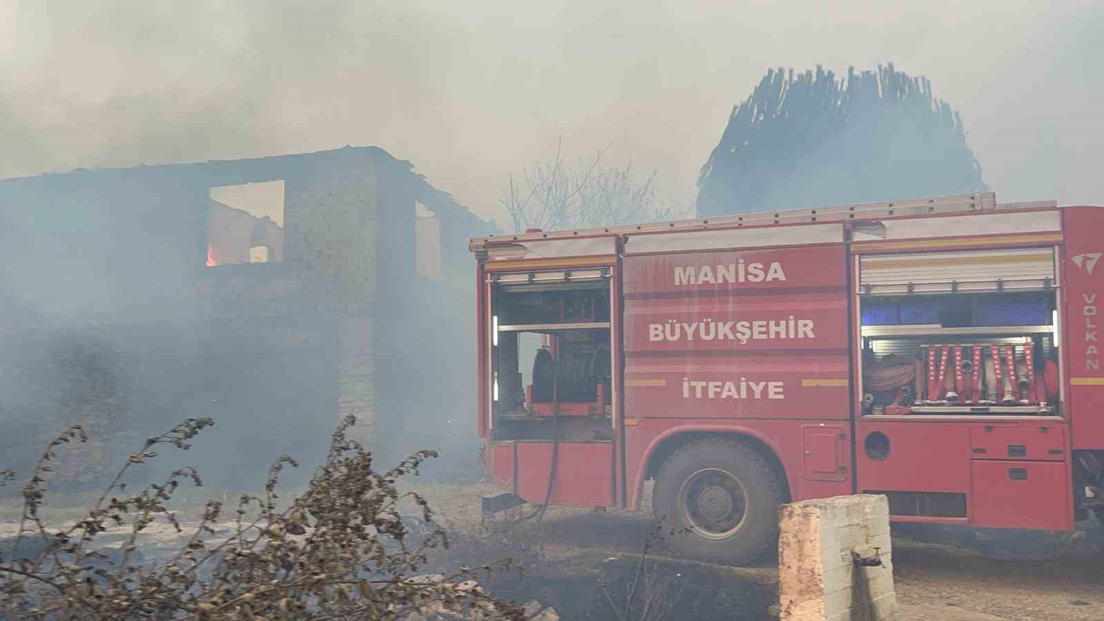 Manisalılar orman yangını için seferber oldu
