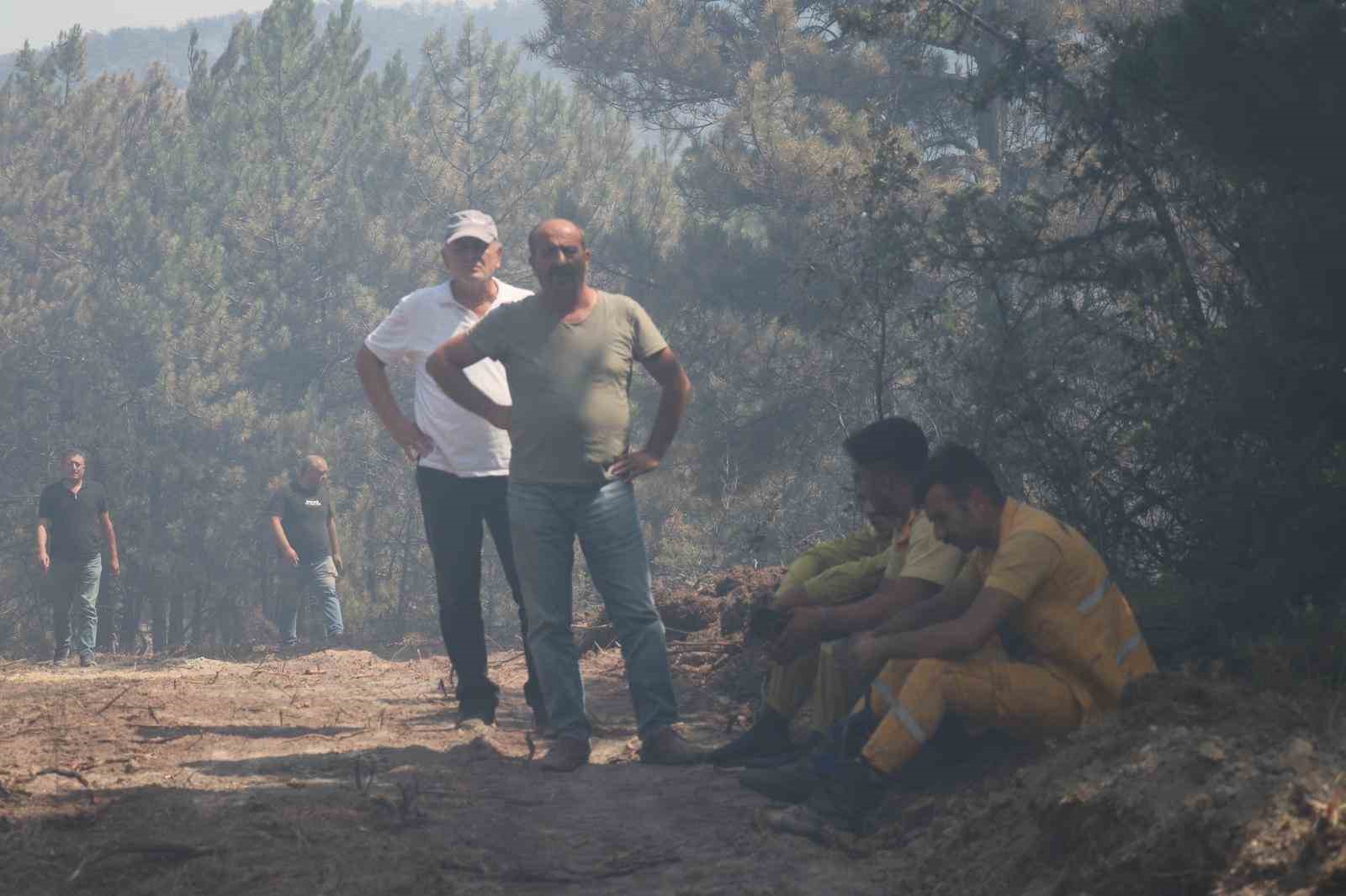 Bolu’daki orman yangını kontrol altına alınamıyor
