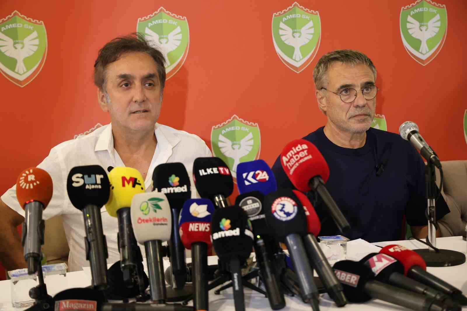 Ersun Yanal: “4-5 hafta sabır istiyoruz”
