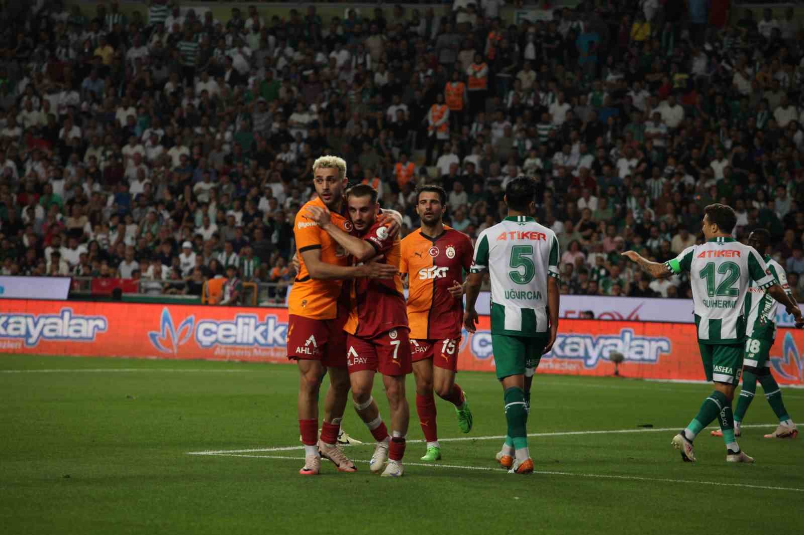 Trendyol Süper Lig: Konyaspor: 1 - Galatasaray: 1 (İlk yarı)
